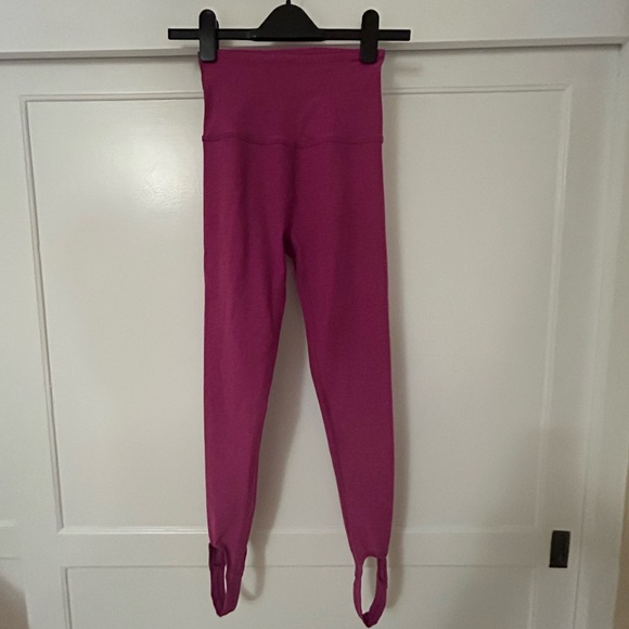 Beyond Yoga Spacedye Well Rounded Stirrup Legging - Picture 5 of 5